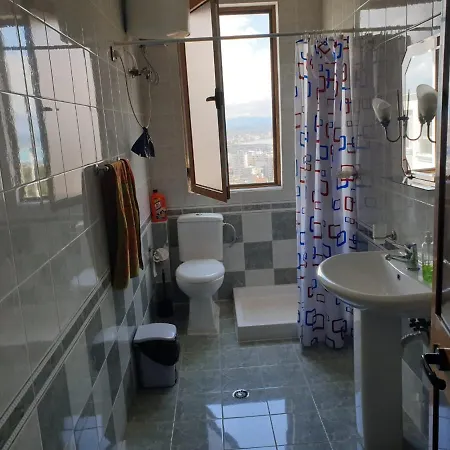 Jozi Kaiser 3 Durrës